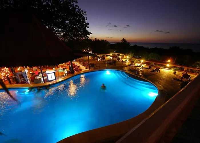 Across The Street From The Beach Bed & Breakfast *